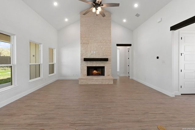 116 Timber Heights, La Vernia, TX 78121