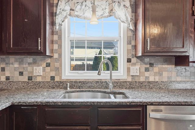 2508 Galloway Drive, Manhattan, KS 66502