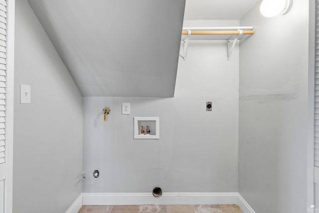 2508 Galloway Drive, Manhattan, KS 66502