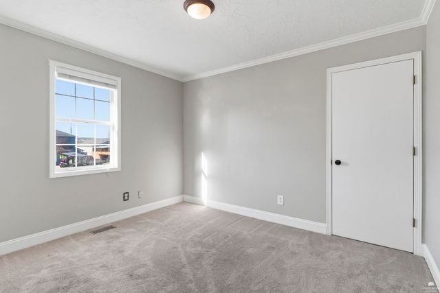 2508 Galloway Drive, Manhattan, KS 66502