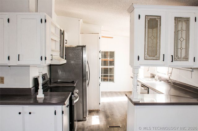 114110 S 4206 Road, Checotah, OK 74426