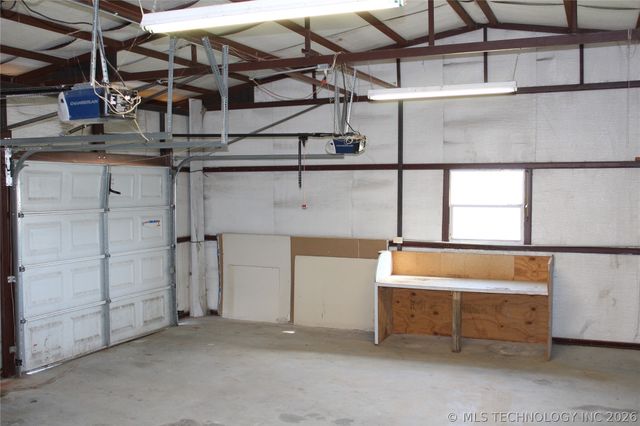 114110 S 4206 Road, Checotah, OK 74426