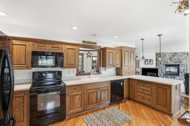 250 TIMBERLINE CT, Rapid City, SD 57702