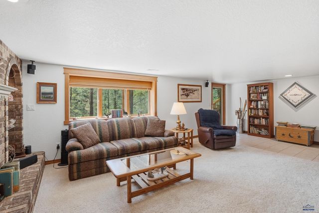 250 TIMBERLINE CT, Rapid City, SD 57702