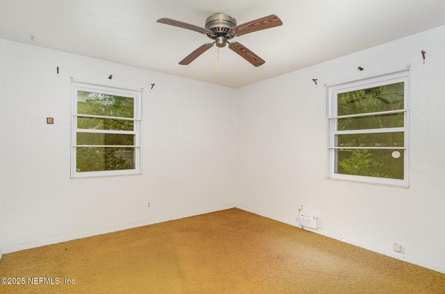 6522 BARKWOOD Drive, Jacksonville, FL 32277