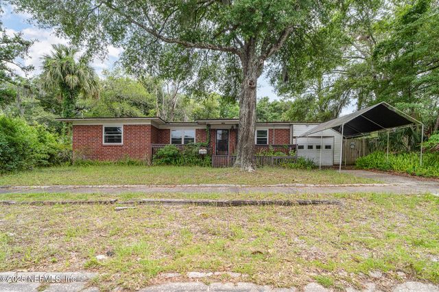 6522 BARKWOOD Drive, Jacksonville, FL 32277