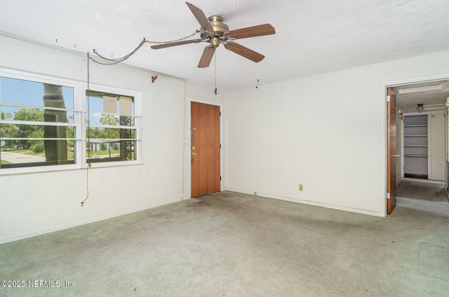 6522 BARKWOOD Drive, Jacksonville, FL 32277