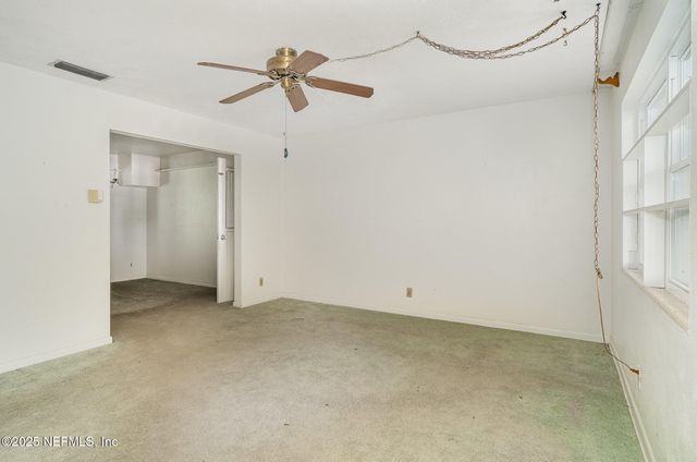 6522 BARKWOOD Drive, Jacksonville, FL 32277