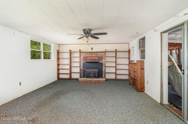 6522 BARKWOOD Drive, Jacksonville, FL 32277