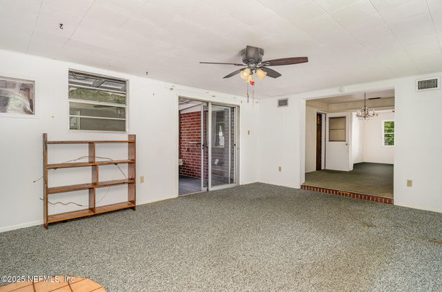 6522 BARKWOOD Drive, Jacksonville, FL 32277