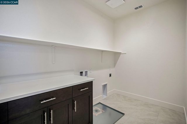3684 Darnoch Ave., Lathrop, CA 95330