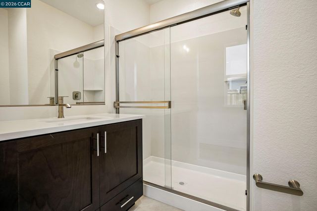3684 Darnoch Ave., Lathrop, CA 95330