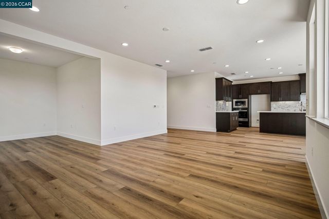 3684 Darnoch Ave., Lathrop, CA 95330