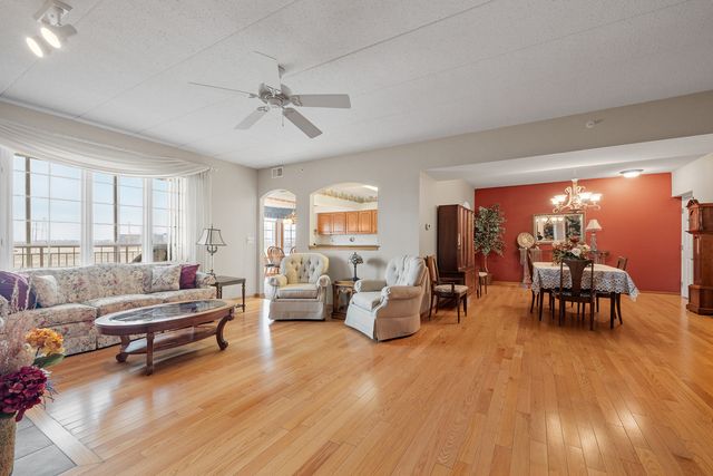 7912 Trinity Circle 1NW, Tinley Park, IL 60487