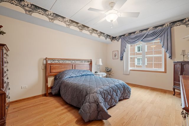 7912 Trinity Circle 1NW, Tinley Park, IL 60487