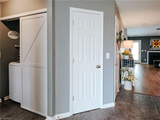 107 Plantation Place Lane, Mount Airy, NC 27030