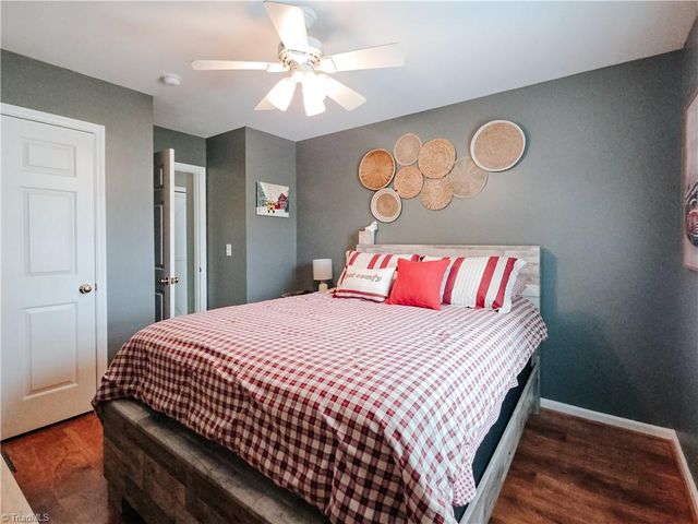 107 Plantation Place Lane, Mount Airy, NC 27030
