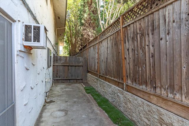 1271 Juniper Drive 7, Gilroy, CA 95020