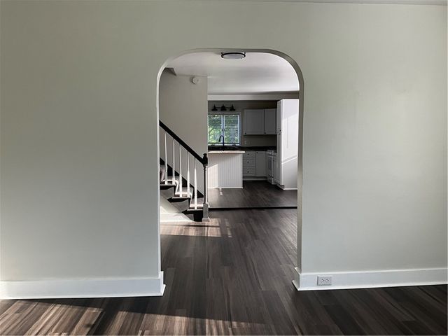 11752 State Route 90, Locke, NY 13092