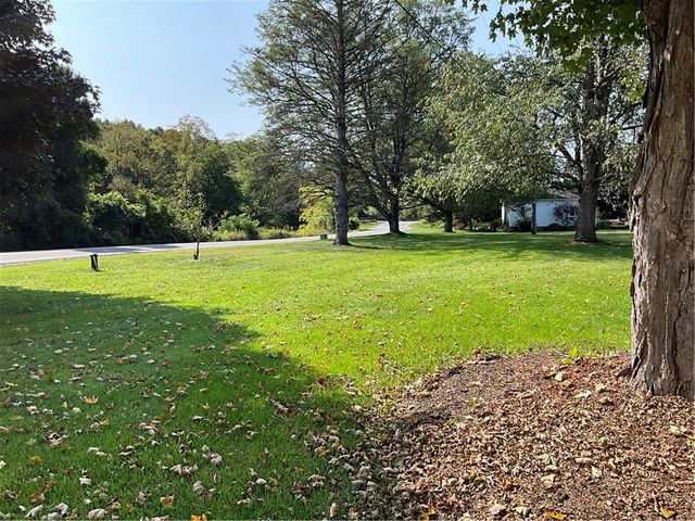 11752 State Route 90, Locke, NY 13092