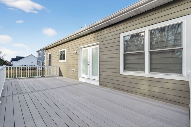 20929 Lakewoods Lane, Shorewood, IL 60404