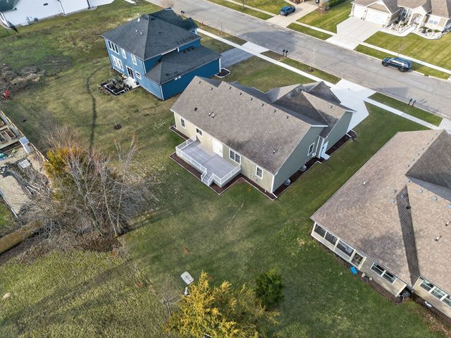 20929 Lakewoods Lane, Shorewood, IL 60404