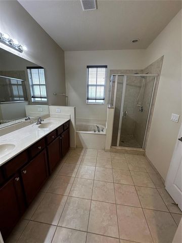 4626 Monarch Way 0, Coconut Creek, FL 33073