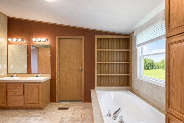 9309 Chaparral Drive, Pine Bluff, AR 71603