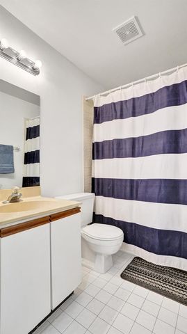 12 Vía De Casas Sur Unit 101, Boynton Beach, FL 33426