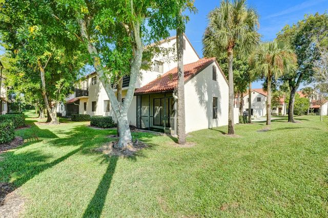 12 Vía De Casas Sur Unit 101, Boynton Beach, FL 33426