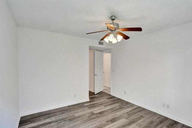 12 Vía De Casas Sur Unit 101, Boynton Beach, FL 33426
