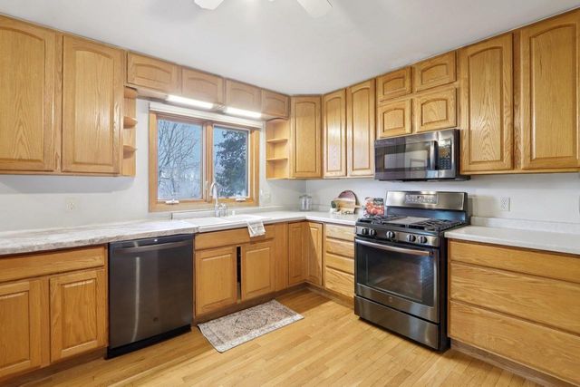 1306 Acewood Boulevard, Madison, WI 53716