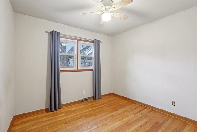 1306 Acewood Boulevard, Madison, WI 53716