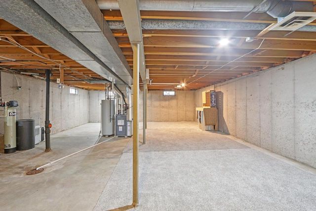 1306 Acewood Boulevard, Madison, WI 53716