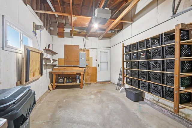 1306 Acewood Boulevard, Madison, WI 53716