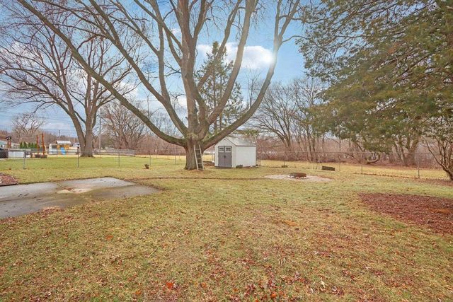 1306 Acewood Boulevard, Madison, WI 53716