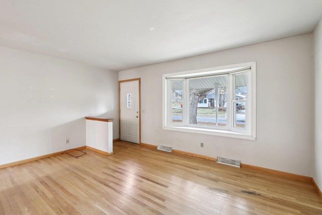 1306 Acewood Boulevard, Madison, WI 53716