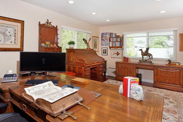 9603 La Jolla Farms, La Jolla, CA 92037