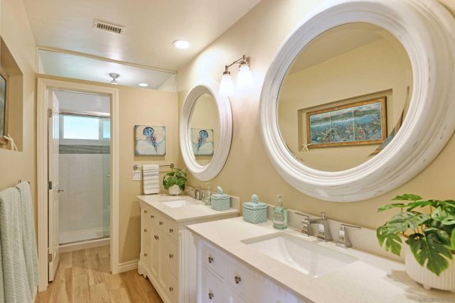 9603 La Jolla Farms, La Jolla, CA 92037