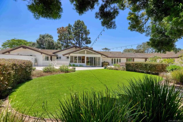 9603 La Jolla Farms, La Jolla, CA 92037