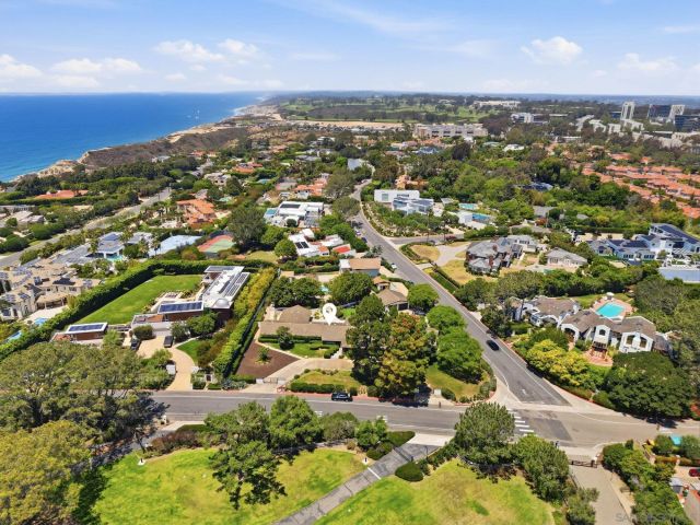 9603 La Jolla Farms, La Jolla, CA 92037