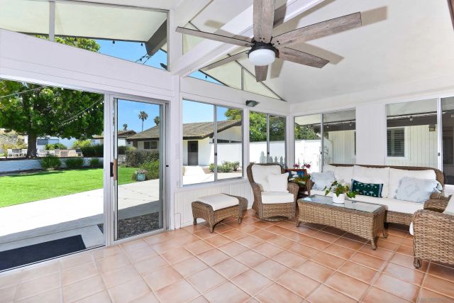 9603 La Jolla Farms, La Jolla, CA 92037