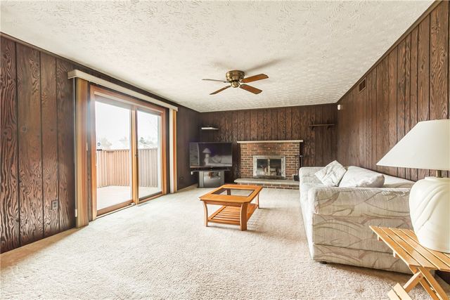 278 Rockway Drive, Greece, NY 14612