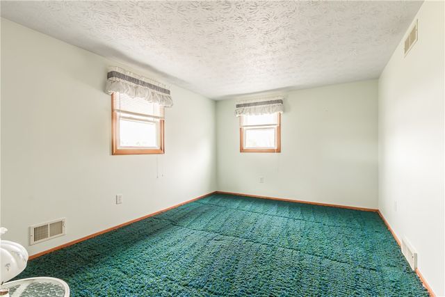 278 Rockway Drive, Greece, NY 14612