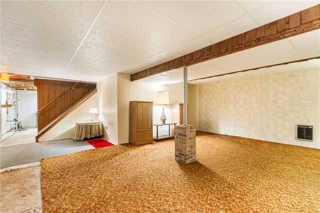 278 Rockway Drive, Greece, NY 14612