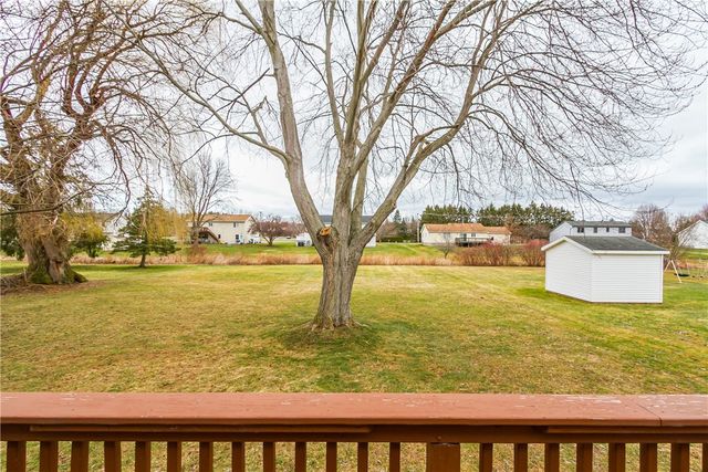 278 Rockway Drive, Greece, NY 14612