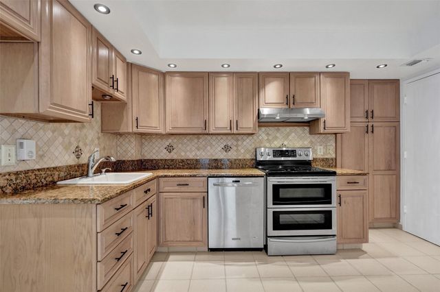 405 N Ocean Boulevard 1606, Pompano Beach, FL 33062