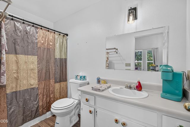 6477 Donaldson Road, Grants Pass, OR 97526