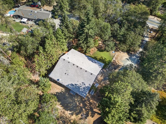 6477 Donaldson Road, Grants Pass, OR 97526