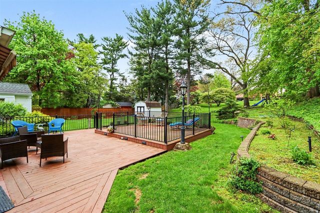 4319 Bronson Boulevard, Kalamazoo, MI 49008
